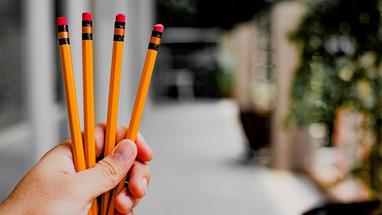 Inanimate Pencil The pencil nobody on earth knows how to make